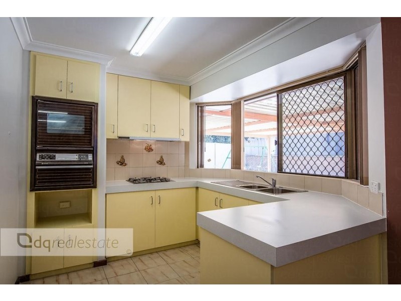 32 Ridgehaven Ramble, Ballajura WA 6066