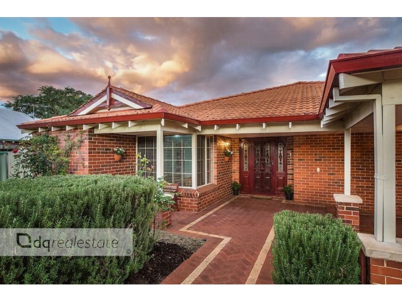 3 Wakelin Close, Woodvale WA 6026