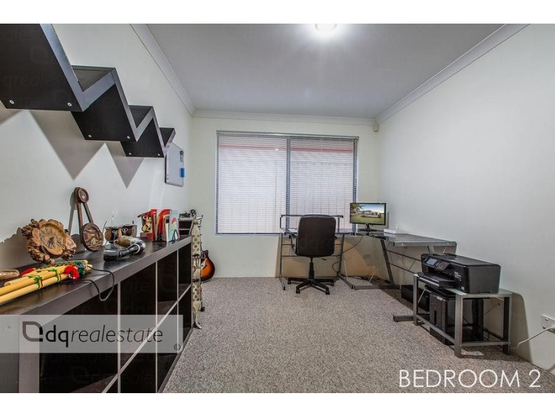 51 Crosthwait Circle, Tapping WA 6065