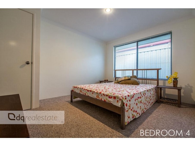 51 Crosthwait Circle, Tapping WA 6065