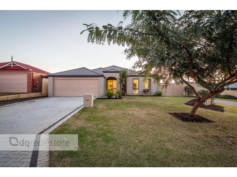 51 Crosthwait Circle, Tapping WA 6065