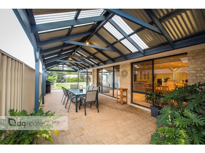 10 Kinta Way, Tapping WA 6065