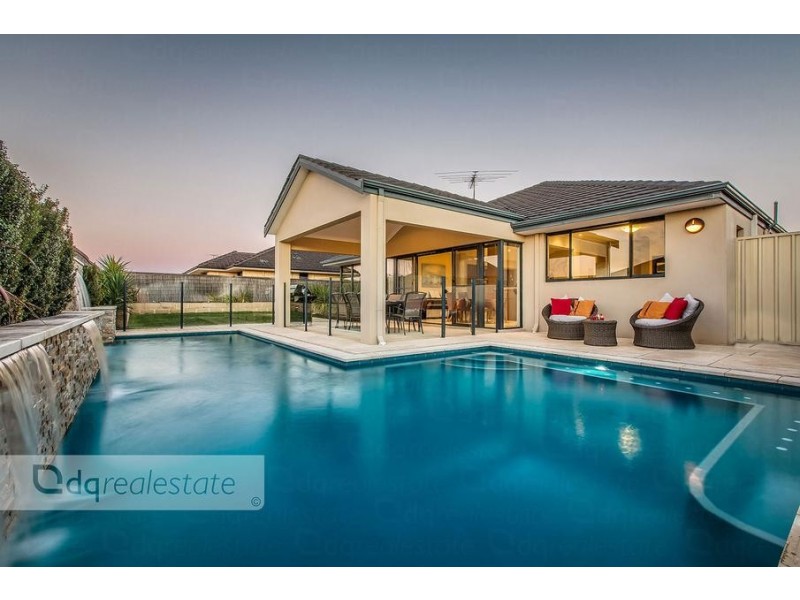 7 Bramley Loop, Madeley WA 6065