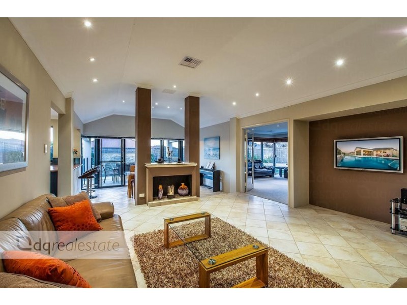 7 Bramley Loop, Madeley WA 6065