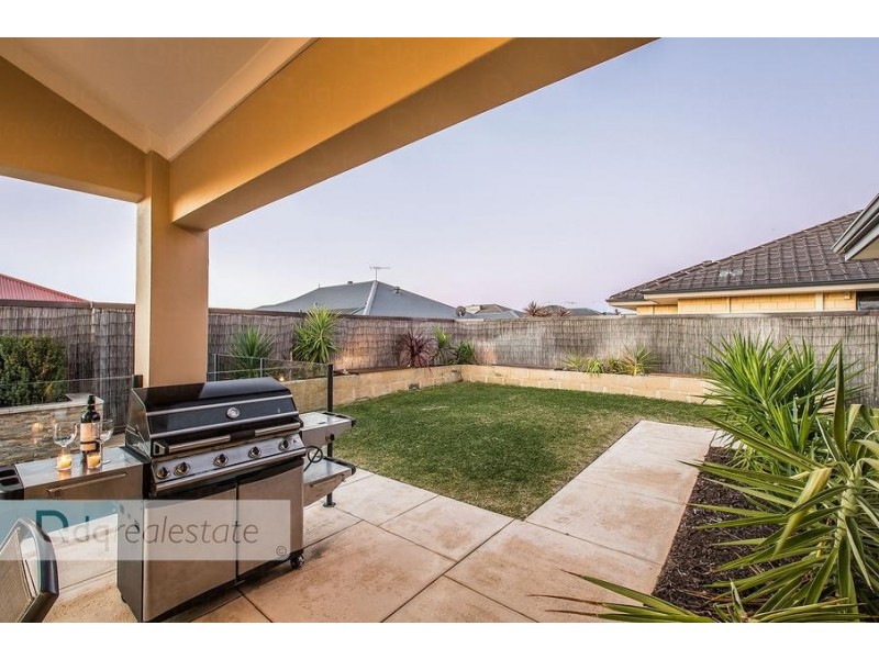 7 Bramley Loop, Madeley WA 6065