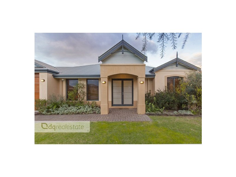 7 Egretta Road, Tapping WA 6065