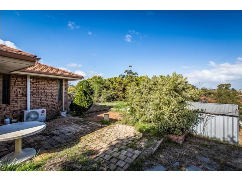 4 Control Close, Mullaloo WA 6027