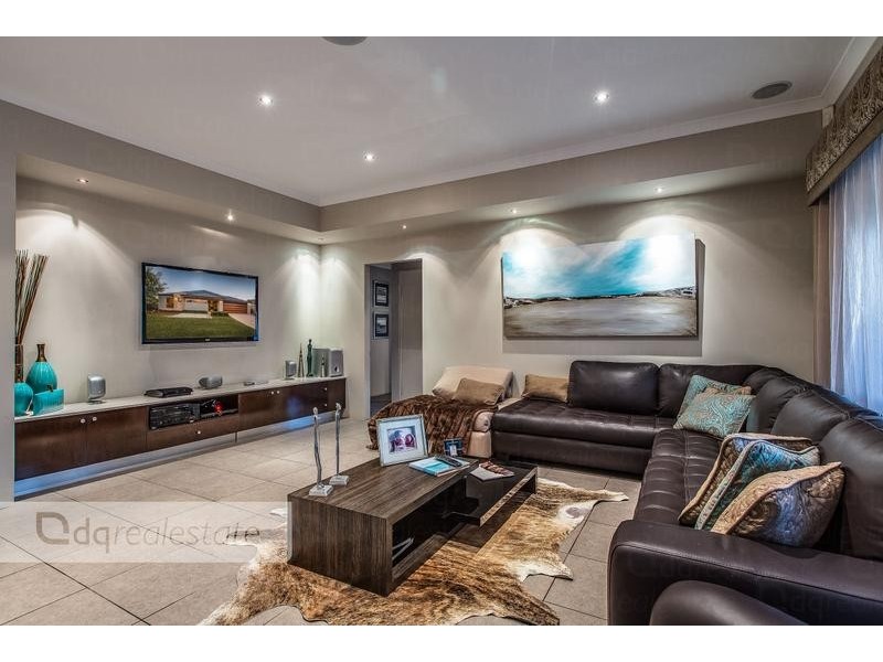 4 Bonnard Crescent, Ashby WA 6065