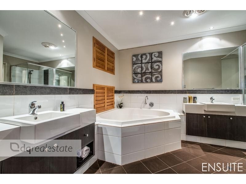 4 Bonnard Crescent, Ashby WA 6065