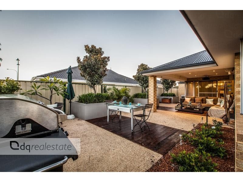 4 Bonnard Crescent, Ashby WA 6065