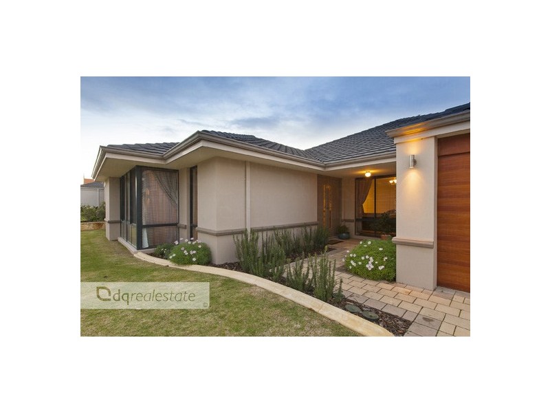 4 Galileo Avenue, Tapping WA 6065