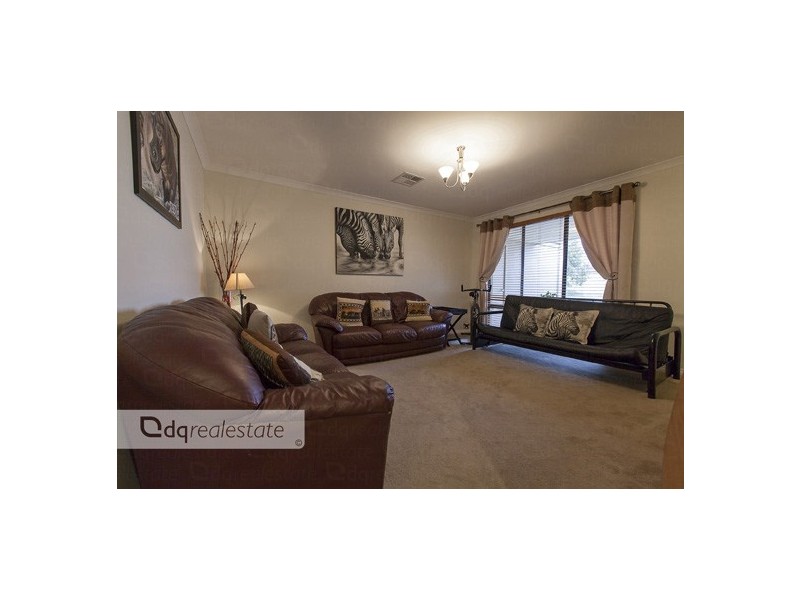 4 Galileo Avenue, Tapping WA 6065