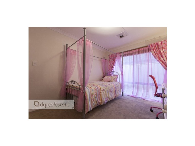 4 Galileo Avenue, Tapping WA 6065