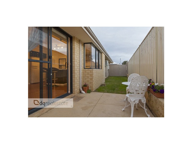 4 Galileo Avenue, Tapping WA 6065