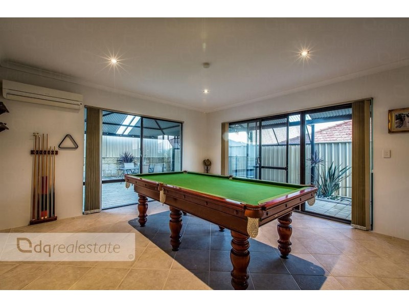 59 Crosthwait Circle, Tapping WA 6065