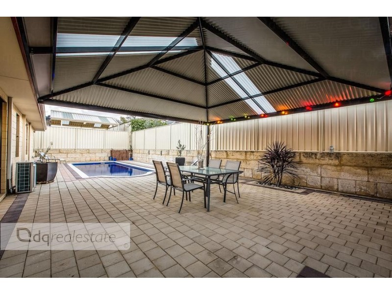 59 Crosthwait Circle, Tapping WA 6065