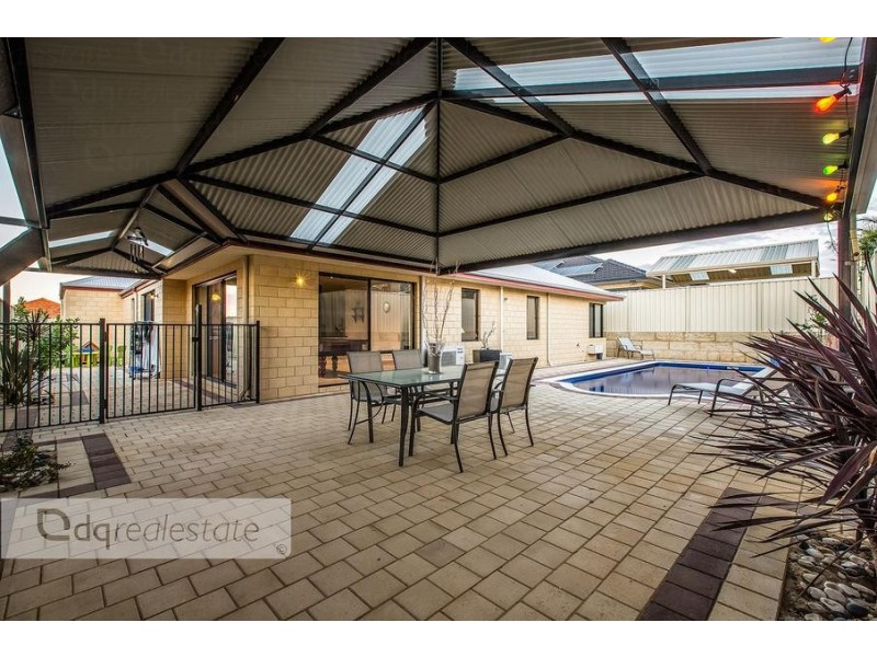 59 Crosthwait Circle, Tapping WA 6065