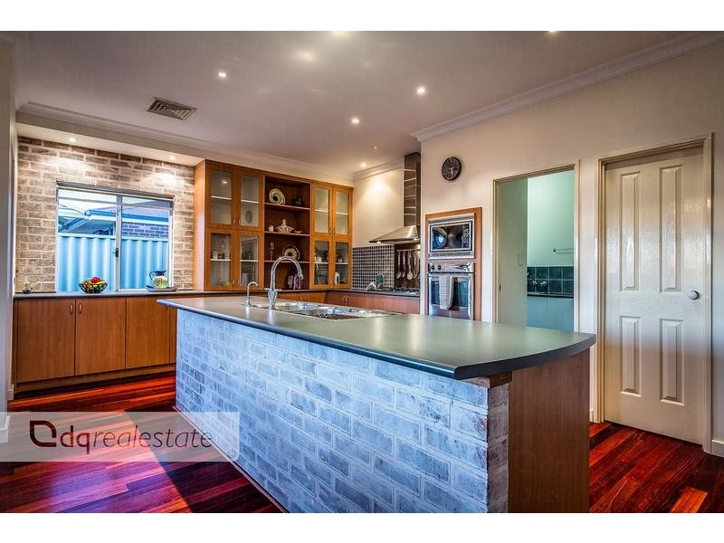 21 Savannah Way, Iluka WA 6028