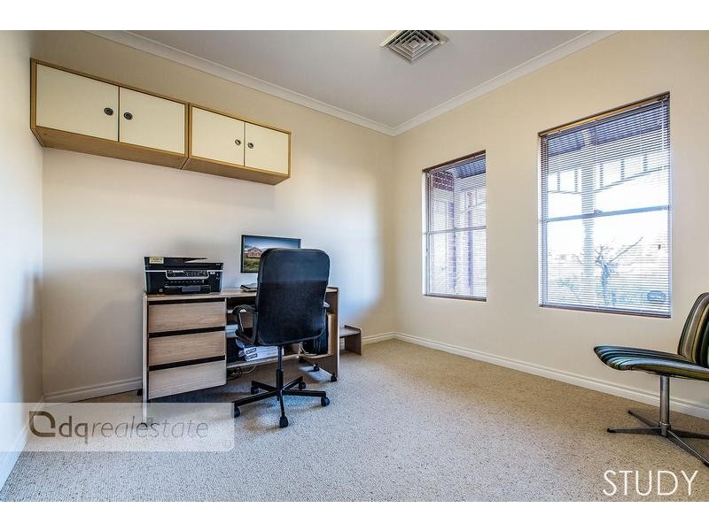 21 Savannah Way, Iluka WA 6028