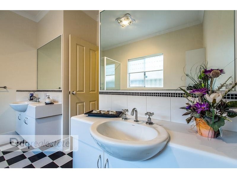 21 Savannah Way, Iluka WA 6028