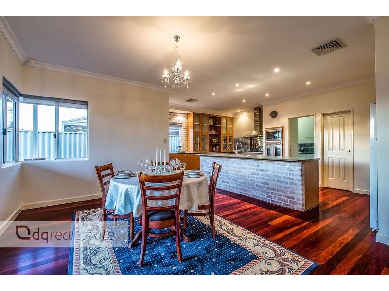 21 Savannah Way, Iluka WA 6028