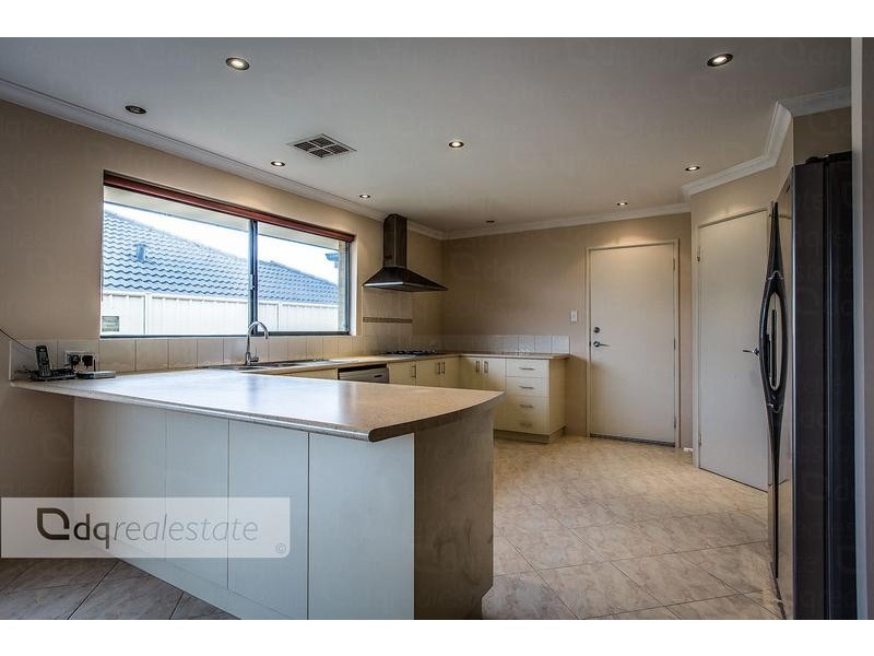 88 Da Vinci Drive, Tapping WA 6065