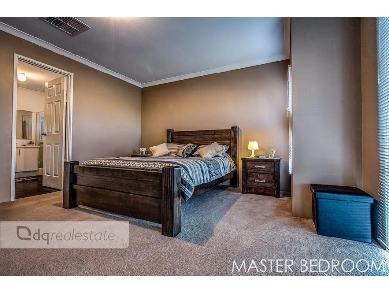 33 Carbine Loop, Banksia Grove WA 6031