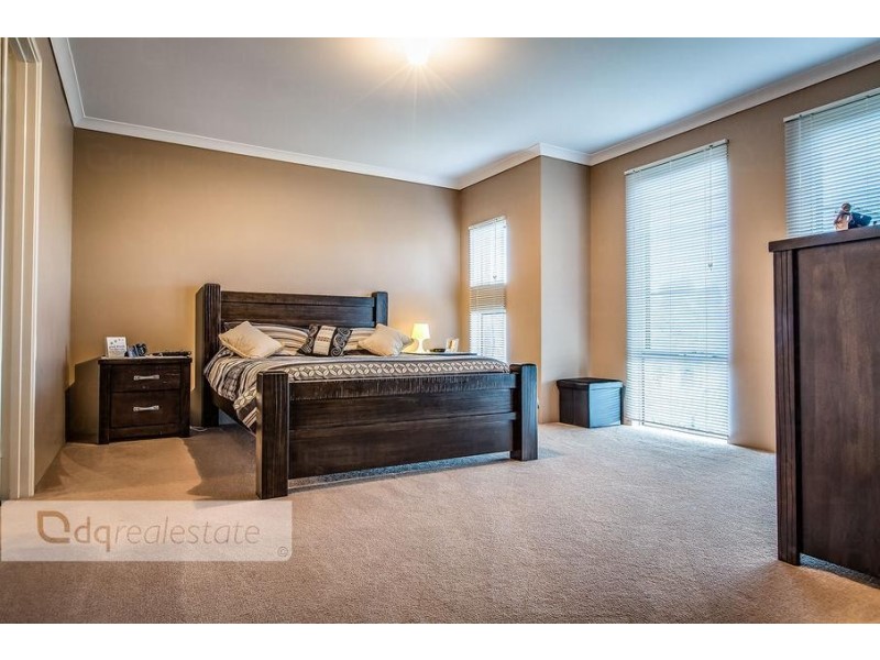 33 Carbine Loop, Banksia Grove WA 6031