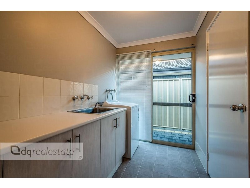 33 Carbine Loop, Banksia Grove WA 6031