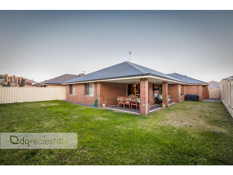 33 Carbine Loop, Banksia Grove WA 6031