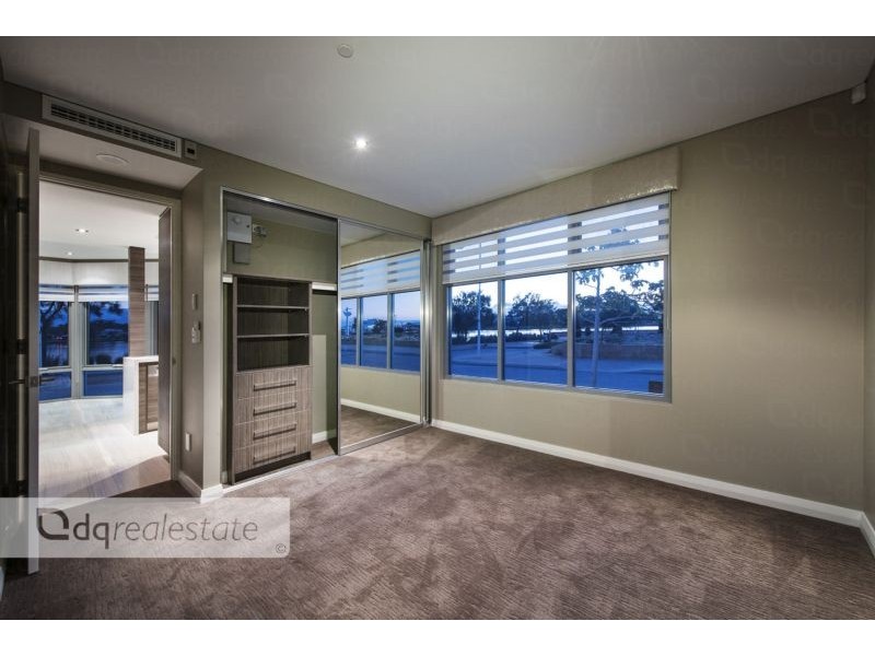 1/11 Galileo Loop, Mandurah WA 6210