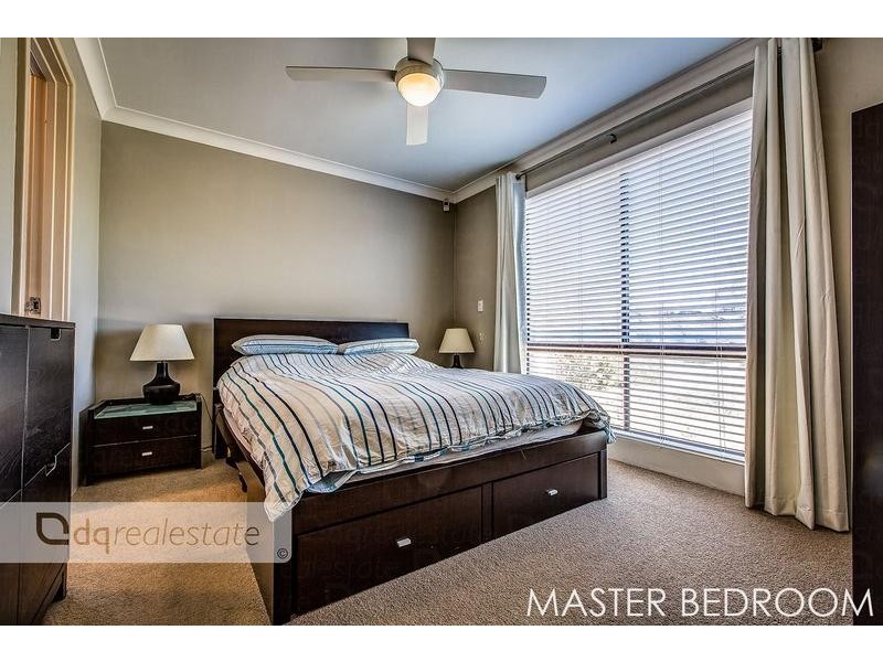 12 Ellis Grove, Woodvale WA 6026