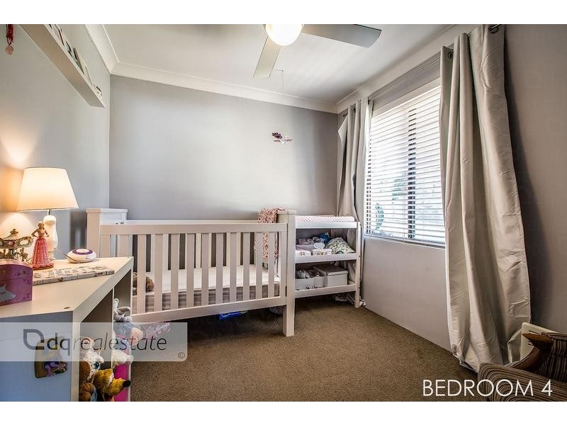 12 Ellis Grove, Woodvale WA 6026