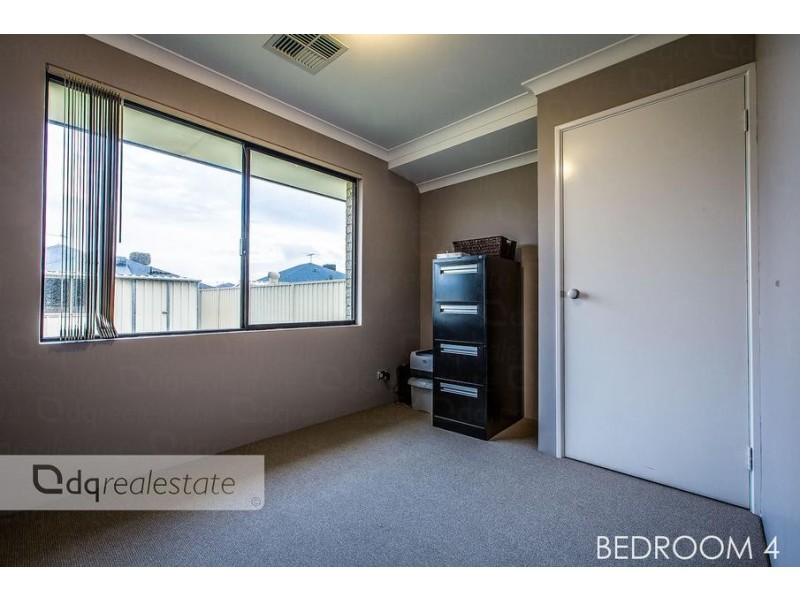 16 Apsley Bend, Tapping WA 6065