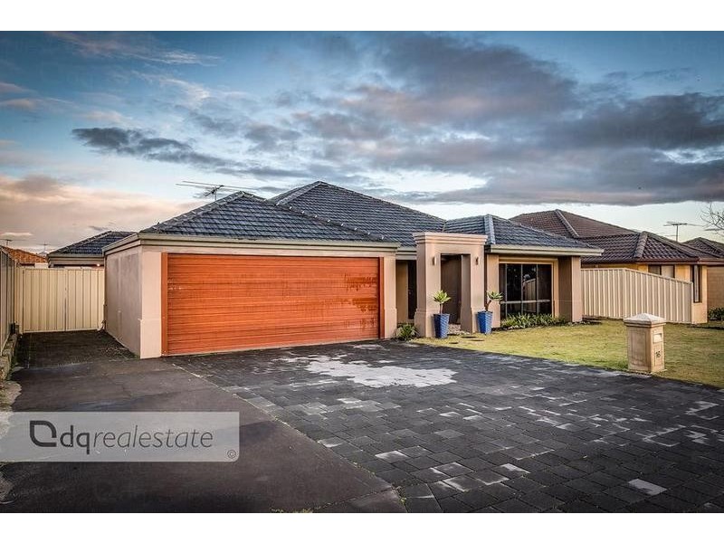 16 Apsley Bend, Tapping WA 6065