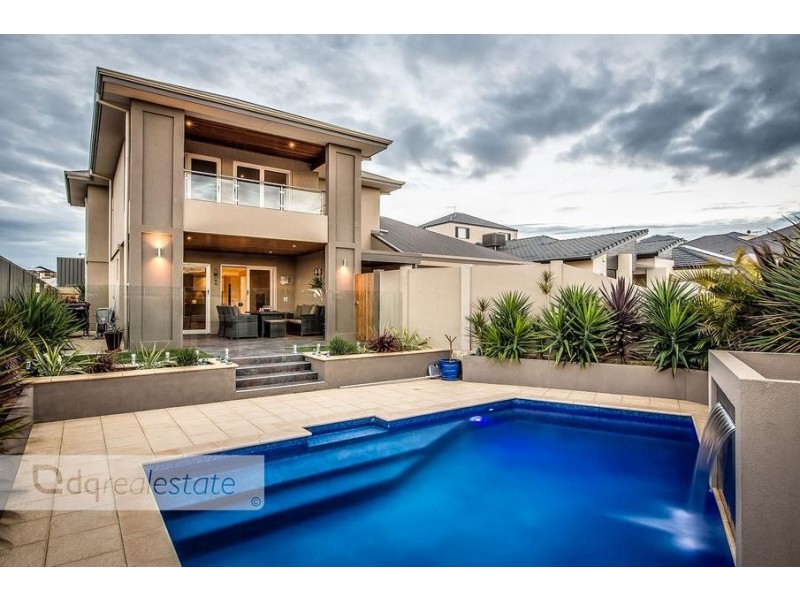 428 Kingsway, Landsdale WA 6065