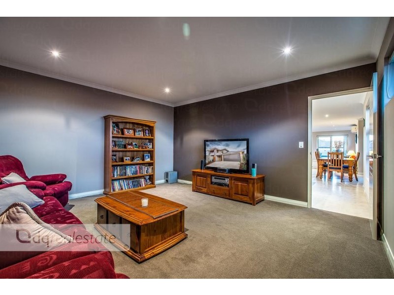 428 Kingsway, Landsdale WA 6065