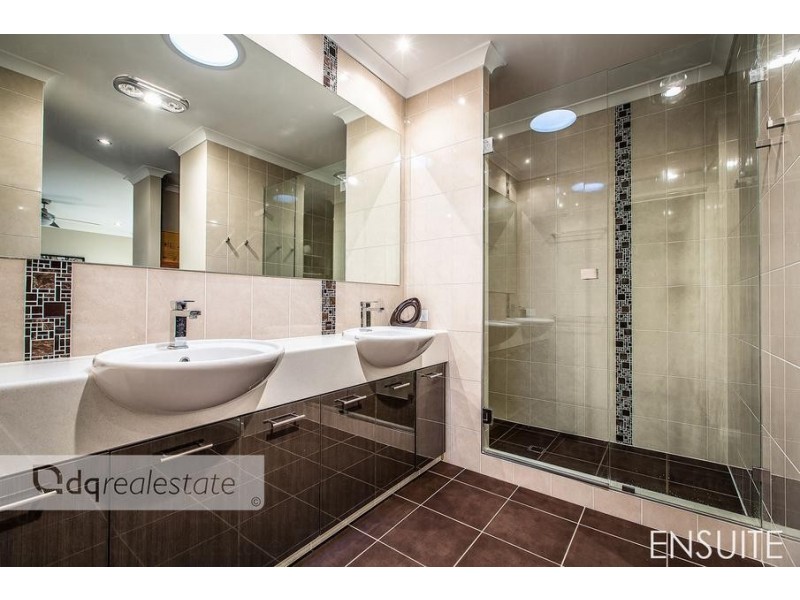 428 Kingsway, Landsdale WA 6065