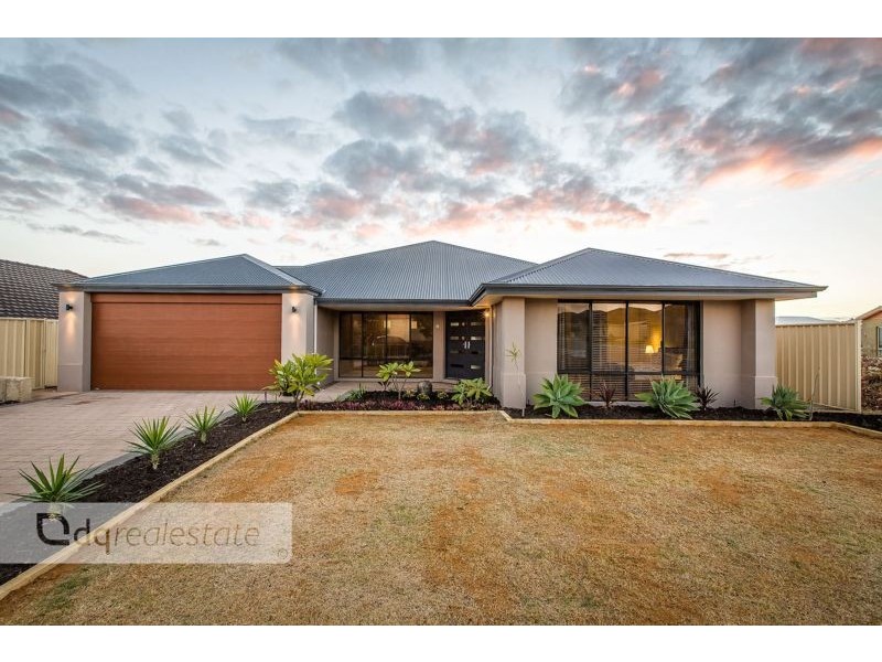 11 Carothers Meander, Tapping WA 6065