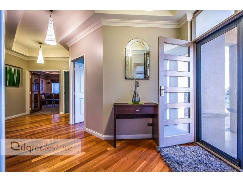 87 Monaghan Circle, Darch WA 6065