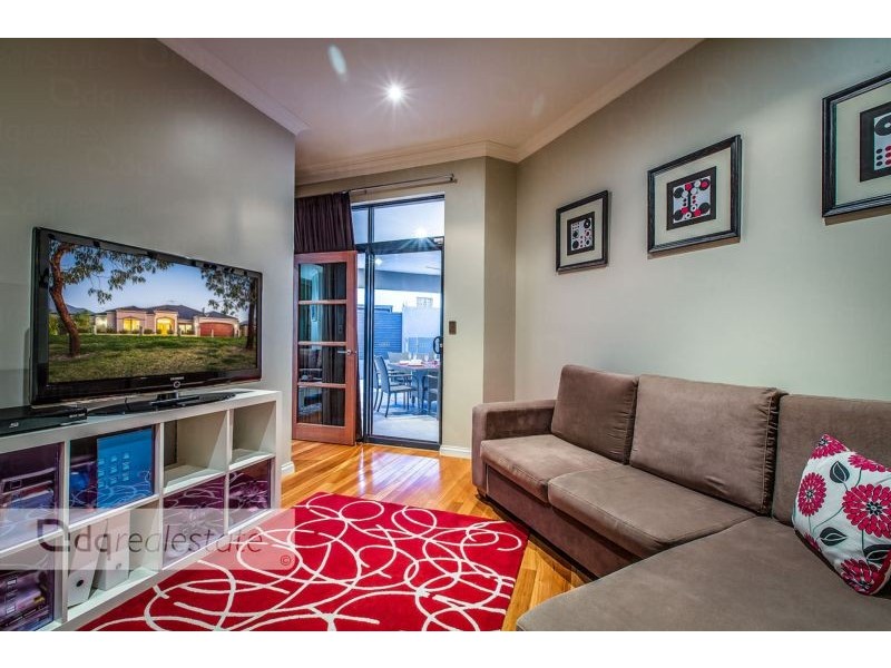 87 Monaghan Circle, Darch WA 6065