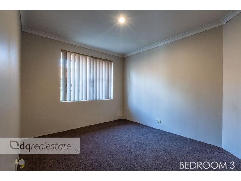 6 Bluejay Close, Woodvale WA 6026