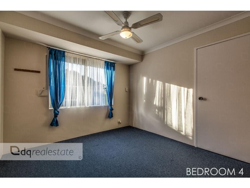 6 Bluejay Close, Woodvale WA 6026