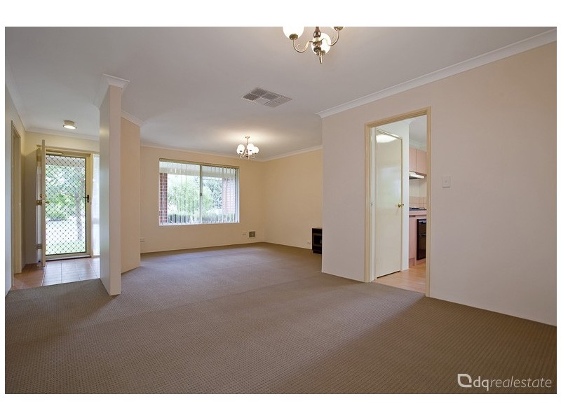 33 Monterey Drive, Woodvale WA 6026