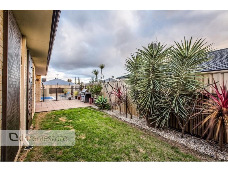 26 Giglia Drive, Sinagra WA 6065