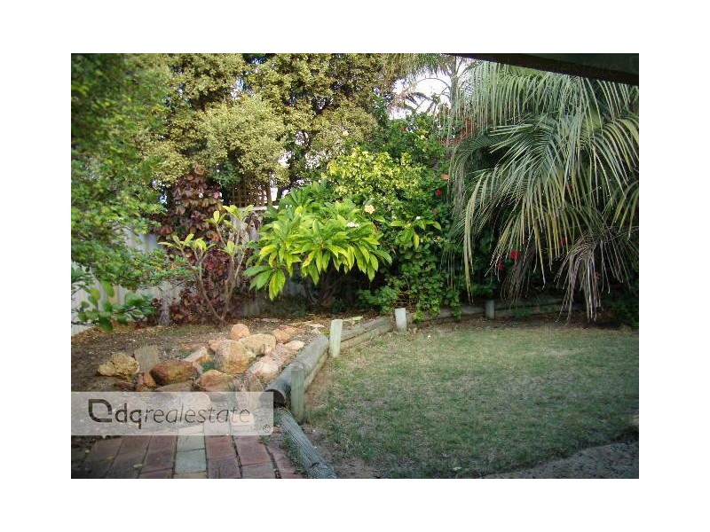 9B Dean Grove, Woodvale WA 6026