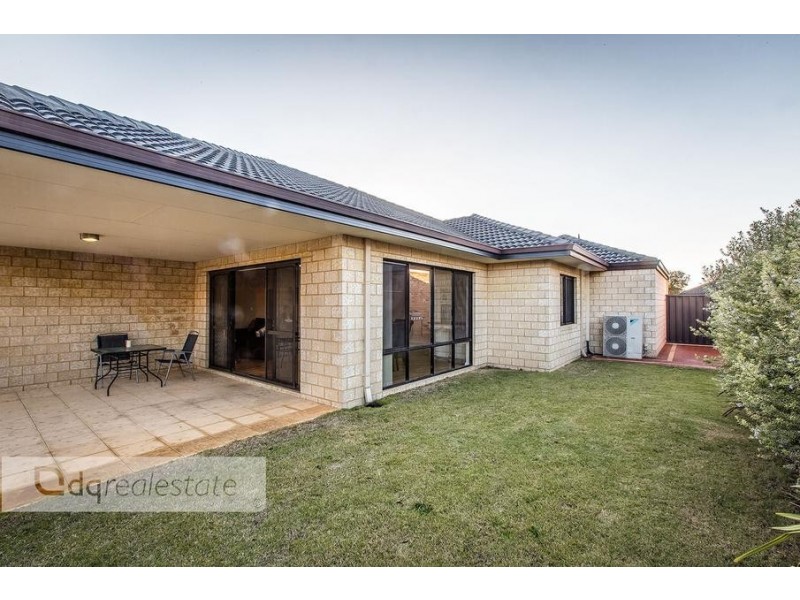 35 Colwyn Loop, Tapping WA 6065