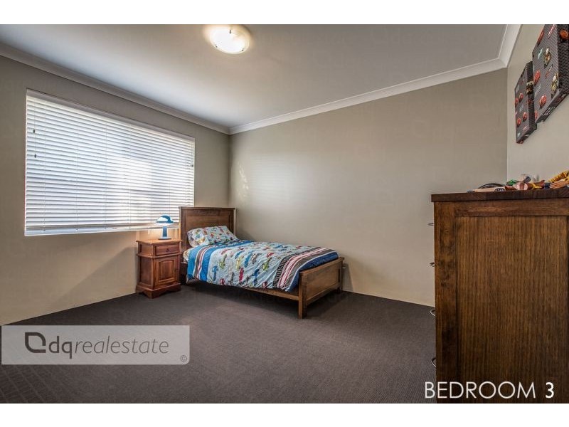 55 Rosinski Circle, Tapping WA 6065