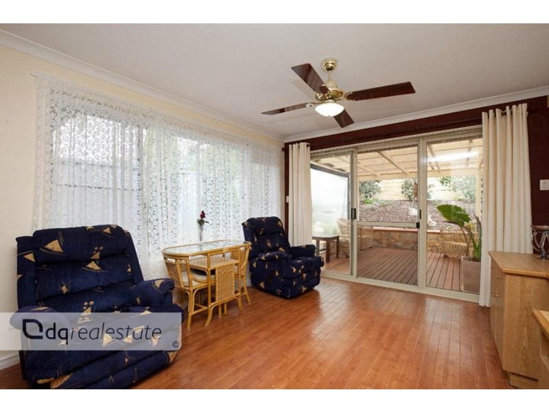 17A Parkwood Avenue, Woodvale WA 6026