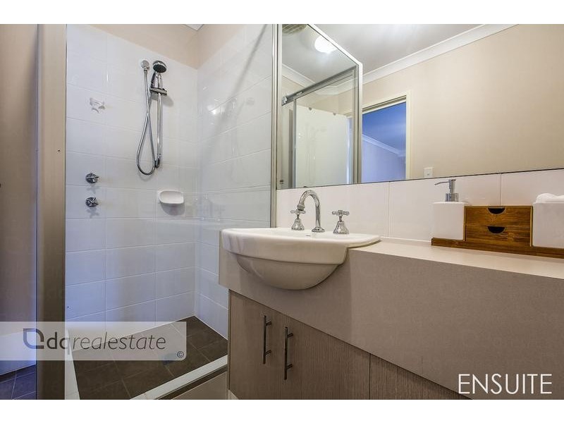 C/4 Eartham Place, Westminster WA 6061